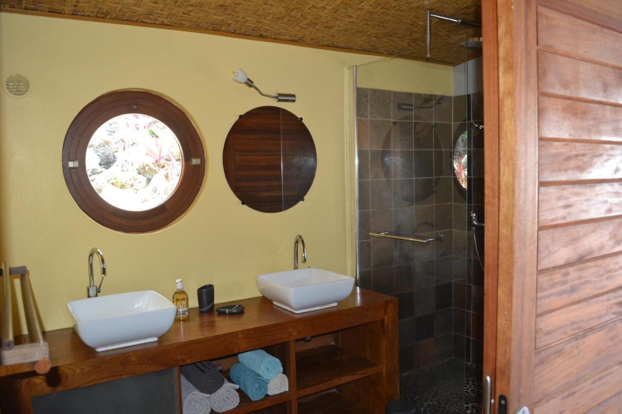 Villa Atypique Le Chat Perche De Grand Anse Petite Île エクステリア 写真